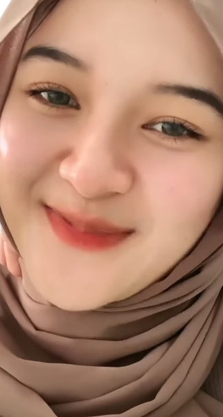 looking makes it uuhhooott_01