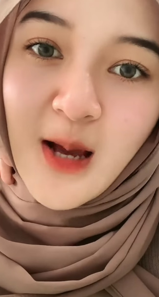 looking makes it uuhhooott_01