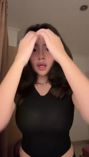 looking makes it uuhhooott_01