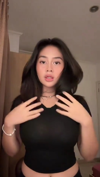 looking makes it uuhhooott_01