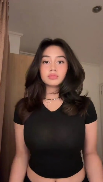 looking makes it uuhhooott_01