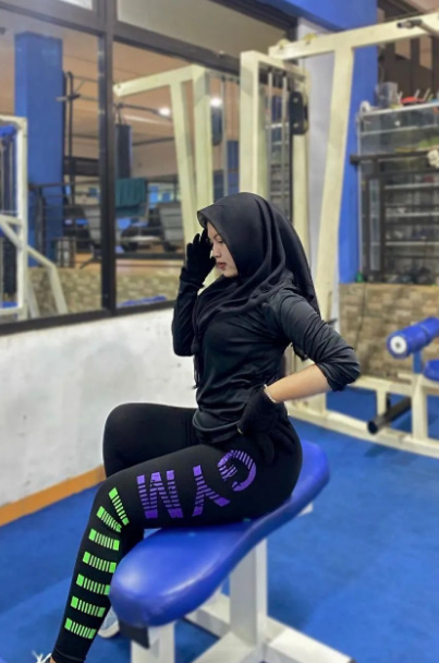 looking makes it uuhhooott_02