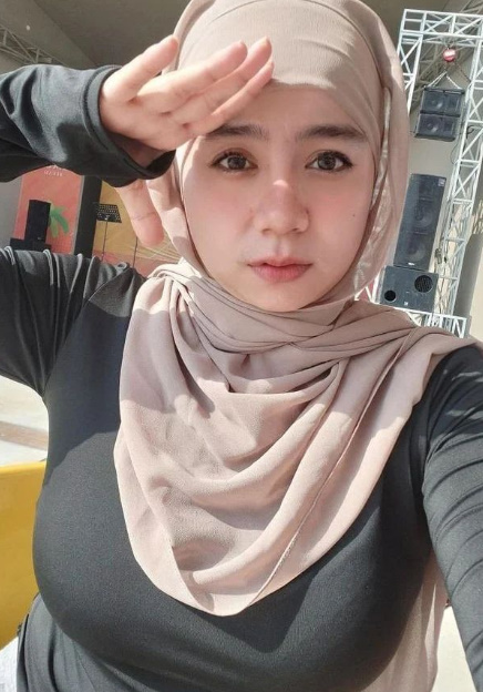 looking makes it uuhhooott_02