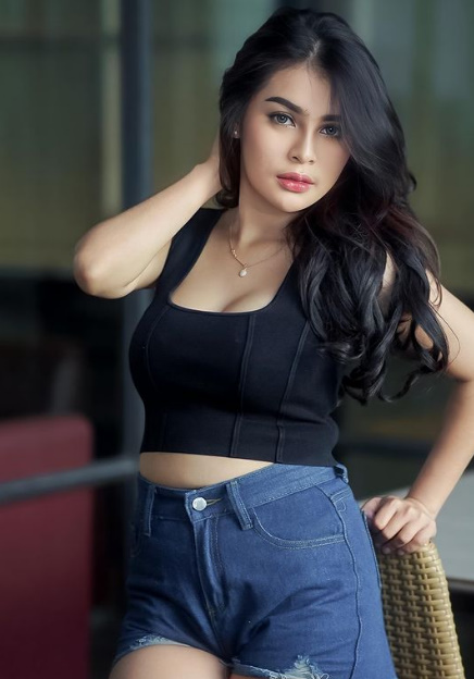 looking makes it uuhhooott_03