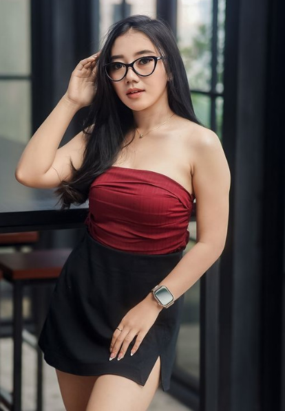 looking makes it uuhhooott_03