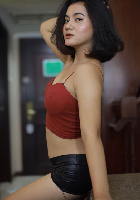 looking makes it uuhhooott_03