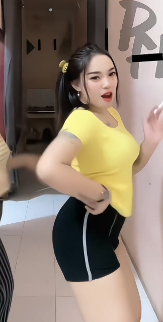 looking makes it uuhhooott_04