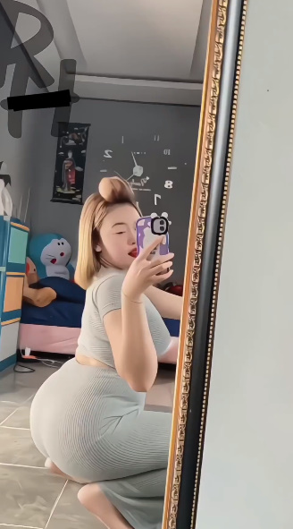 looking makes it uuhhooott_04