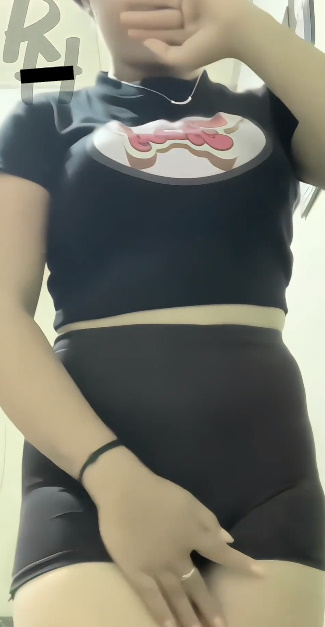 looking makes it uuhhooott_04