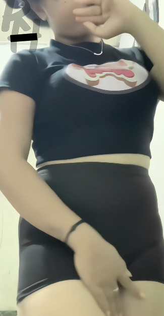 looking makes it uuhhooott_04