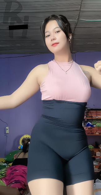 looking makes it uuhhooott_04