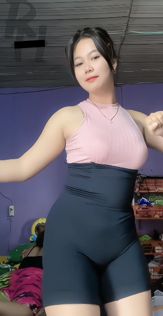 looking makes it uuhhooott_04