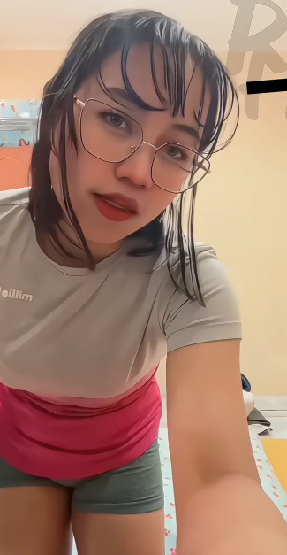 looking makes it uuhhooott_04