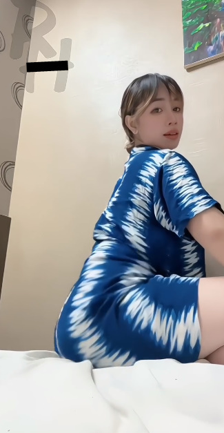 looking makes it uuhhooott_04