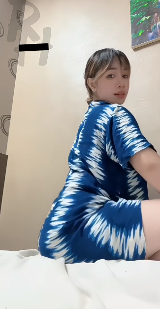 looking makes it uuhhooott_04