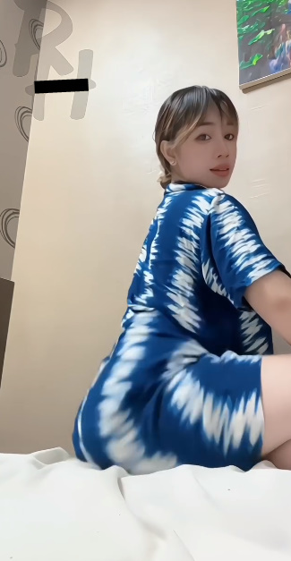 looking makes it uuhhooott_04