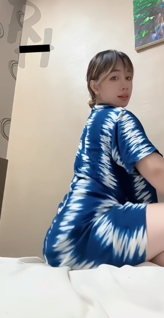 looking makes it uuhhooott_04