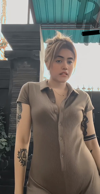 looking makes it uuhhooott_04