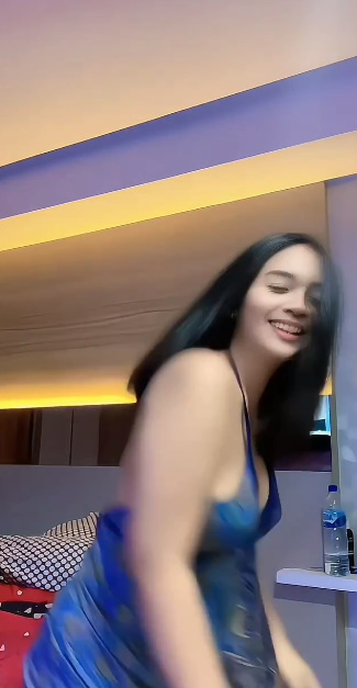 looking makes it uuhhooott_04