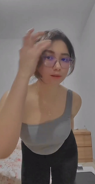 looking makes it uuhhooott_04