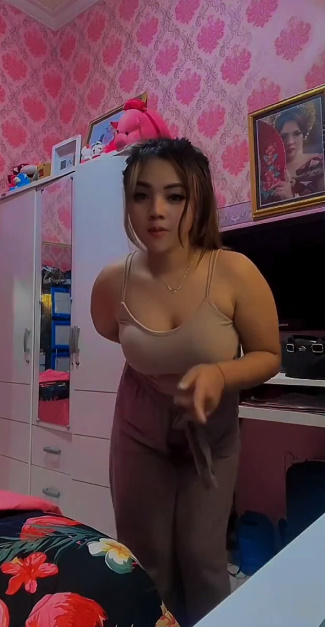 looking makes it uuhhooott_04