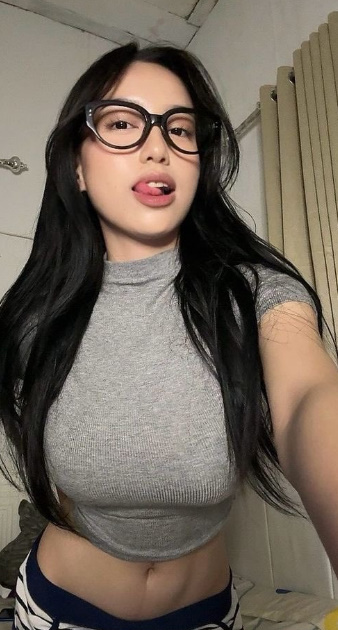 looking makes it uuhhooott_05