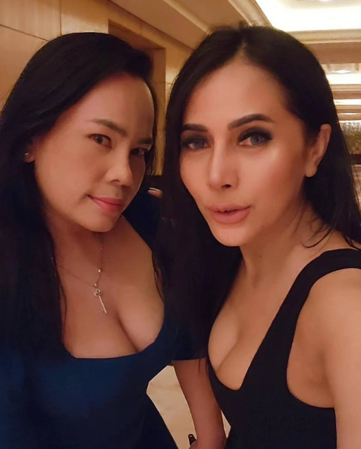 looking makes it uuhhooott_07