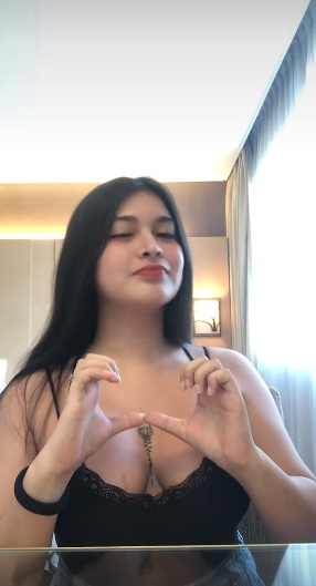 looking makes it uuhhooott_10