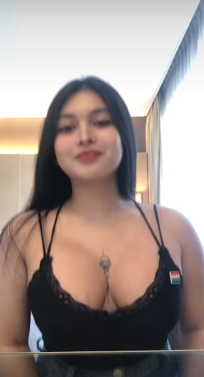 looking makes it uuhhooott_10