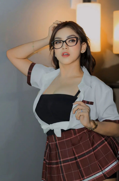 looking makes it uuhhooott_11