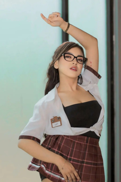 looking makes it uuhhooott_11