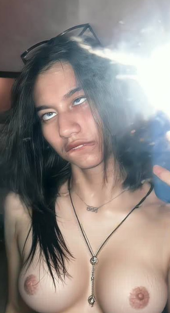 looking makes it uuhhooott_12