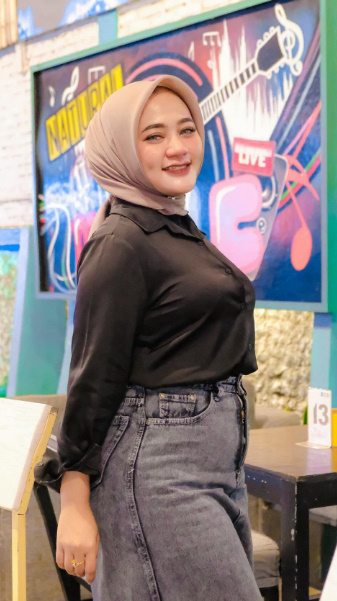 looking makes it uuhhooott_12