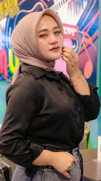 looking makes it uuhhooott_12