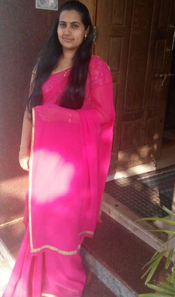 Indian Tamil aunty pic old