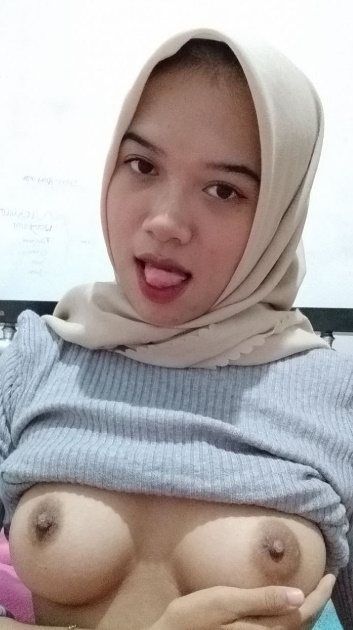 looking makes it uuhhooott_13