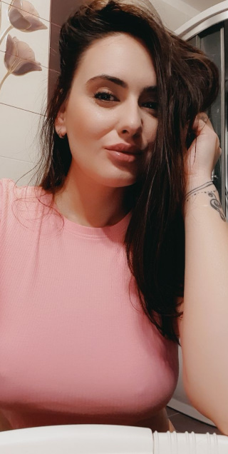 looking makes it uuhhooott_17