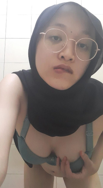 looking makes it uuhhooott_19