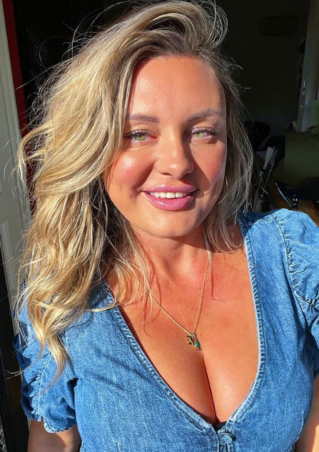 looking makes it uuhhooott_22