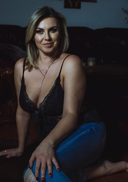 looking makes it uuhhooott_23