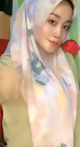 looking makes it uuhhooott_29