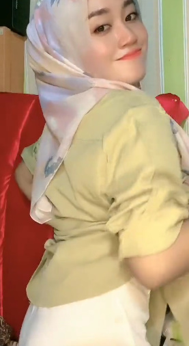 looking makes it uuhhooott_29