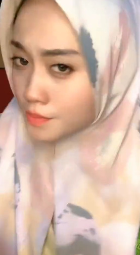 looking makes it uuhhooott_29