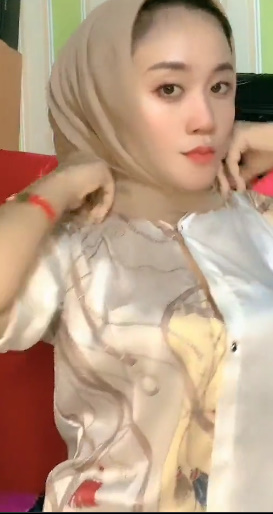 looking makes it uuhhooott_29