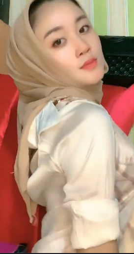 looking makes it uuhhooott_29