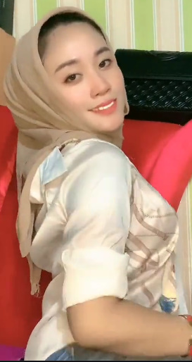 looking makes it uuhhooott_29