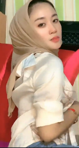 looking makes it uuhhooott_29