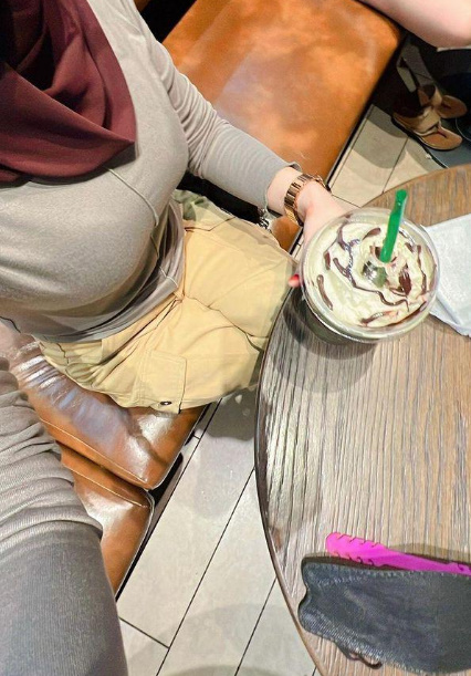 looking makes it uuhhooott_30