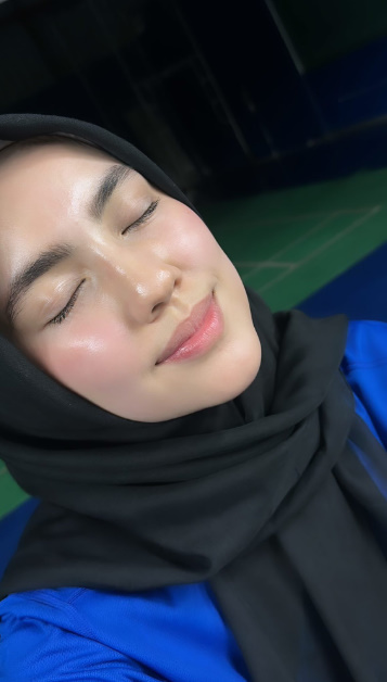 looking makes it uuhhooott_30