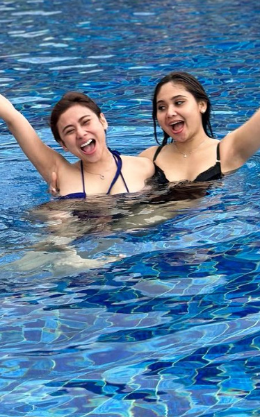 looking makes it uuhhooott_31